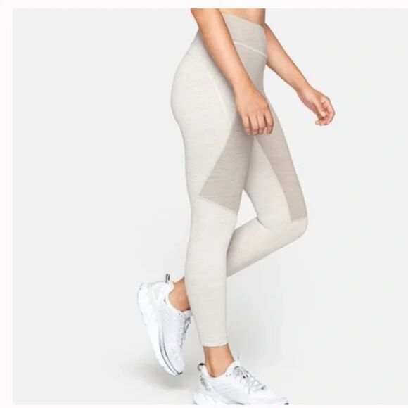 Outdoor Voices TechSweat 3/4 Two-Tone Leggings - Picture 6 of 11